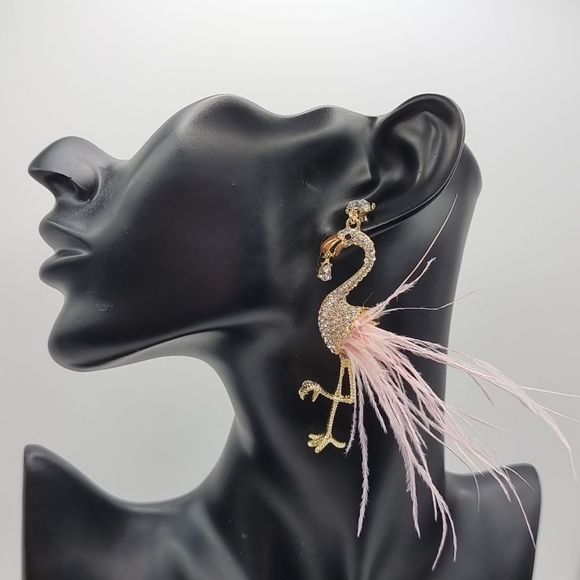 Sold.   SILVER POST FLAMINGO RHINESTONE PINK FEATHER EARRINGS - Picture 3 of 6